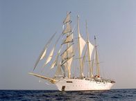 Unter weißen Segeln – Die majestätische "Star Flyer".