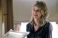 Perfect World – Sheriff Red Garnett wird auf der Suche nach den Flüchtigen von der Kriminologin Sally Gerber (Laura Dern) begleitet, die sich mit Intelligenz und frechem Mundwerk zu behaupten weiß.