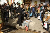 Blue Bloods - Crime Scene New York – Ein Cop des NYPD erschießt ein scheinbar unbewaffnetes 14-Jähriges Gangmitglied. Können Jamie (Will Estes) und seine Kollegen einen Aufstand in dessen Viertel verhindern?