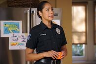 9-1-1: Lone Star – Tommy Vega (Gina Torres)