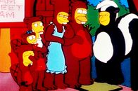Die Simpsons – "Die Simpsons", "Ihre Lieblings-Fernsehfamilie." Troy McClure stellt Spin-off-Serien von der Kult-Zeichentrickserie 'Die Simpsons' vor. In einer dieser Nachfolge-Serien geht Polizeichef Wiggum gemeinsam mit Rektor Skinner nach New Orleans, um dort Verbrecher zu jagen. Außerdem bemüht sich Moe mit Grandpas Hilfe um die Gunst der schönen Betty.