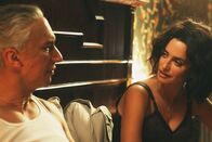 Ferrari – Turbulente Ehe: Adam Driver als Enzo Ferrari, Penélope Cruz als Laura Ferrari
