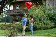 Sturm der Liebe – Michael (Erich Altenkopf, l.) hebt seine Beziehung mit Nicole (Dionne Wudu, r.) auf ein anderes Level.