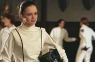 Gilmore Girls – Lorelai und Sookie besuchen ein Seminar für Hotelmanagement und treffen dort auf alte Bekannte. Unterdessen glaubt Paris, dass Rory (Alexis Bledel) sie hintergangen hat ...