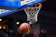 Basketball: BBL – Basketball, basketball hoop, ball