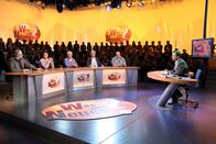 Was gibt es Neues? - Classics – Michael Niavarani, Eva Maria Marold, Klaus Eberhartinger, Florian Scheuba, Günther Lainer, Oliver Baier.