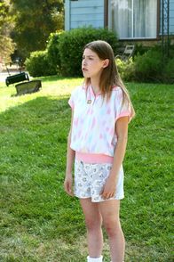 The Middle – Erster Schultag: Während Nesthäkchen Brick befürchtet seinen Kopf ins Klo gesteckt zu bekommen, ist Sue (Eden Sher) vollkommen sorgenfrei. Denkt sie ...