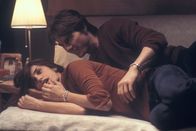 Vanilla Sky – Innerhalb weniger Tage erkennt David (Tom Cruise, l.), dass Sofias (Penelope Cruz, r.) Liebe sein leeres Leben ausfüllen könnte. Doch da startet seine Freundin Julie zu einer fatalen Kurzschlussreaktion ...