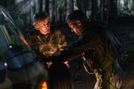 Secret Headquarters – L-R: Owen Wilson as Jack und Jesse Williams as Irons .