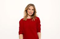 Doc Fischer – SÜDWESTRUNDFUNK Doc Fischer - Moderatorin Julia Fischer Mit "Doc Fischer" gibt es ein neues Gesundheitsmagazin im SWR Fernsehen. Die Ärztin und Journalistin Dr. Julia Fischer präsentiert jeden Montag neueste medizinische Erkenntnisse und Behandlungsmethoden und gibt Tipps, wie man fit und gesund bleiben kann.