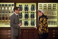 Kingsman: The Secret Service – Oxford oder Budapester: Für Geheimagent Harry Hart (Colin Firth, l.) und seinen Schützling "Eggsy" (Taron Egerton, r.) hat die Wahl der Schuhe etwas mit der Waffentauglichkeit zu tun ...