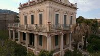 Lost Places – Nicht vom Glück gesegnet, trotz aller Schönheit: Die Villa Anargyros auf Spetses. Das 1904 fertiggestellte Haus war inspiriert von ägyptischen und altgriechischen Motiven.