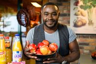 Nelson Müllers Lebensmittelreport – Nelson Müllers Lebensmittelreport: Der Sternekoch zeigt, wie unser Obst weltweit angebaut wird.