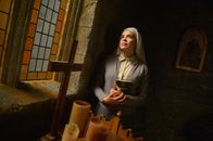 The Exorcist – Erinnert sich an ihre ersten Begegnungen mit einem Dämon und ihre ersten Erfahrungen mit dem Exorzismus: Mouse (Zuleikha Robinson) ...