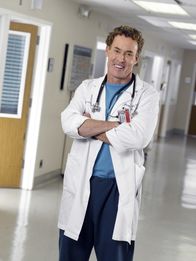 Scrubs - Die Anfänger – (6. Staffel) - Stationsarzt Dr. Phil Cox (John C. McGinley) zeigt nicht gerne Gefühle ...