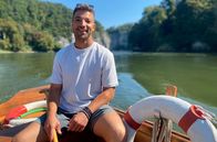 Wunderschön! – Landschaftliches Highlight der Donaureise ist der spektakuläre Donaudurchbruch bei Kelheim, hier schlängelt sich der Fluss durch eine enge Passage mit steil aufragenden Felsen.