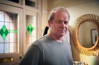 Mum – Michael (Peter Mullan) kommt nur kurz zu Besuch.