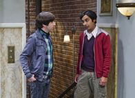 The Big Bang Theory – Simon Helberg als Howard Wolowitz (l.) und Kunal Nayyar als Rajesh Koothrappali (r.)