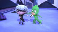 PJ Masks - Pyjamahelden – L-R: Luna Girl, Gekko