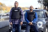 Bulletproof – (1. Staffel) - Ronnie Pike (Ashley Walters, l.); Aaron Bishop (Noel Clarke, r.)