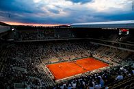 Tennis: French Open – Ein Überblick über das Gericht Philippe Chatrier. ATP World Tour, French Open, Roland Garros, Grand Slam. PARIS, FRANKREICH, 09. Juni, 2021