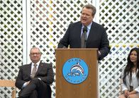 Modern Family – Middle: Cameron Tucker (Eric Stonestreet)