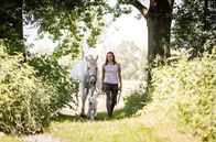 Beste Freunde - das Tiermagazin – Moderatorin Andrea Schlager