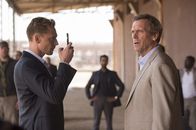 The Night Manager – Jonathan Pine (Tom Hiddleston, l.); Richard Roper (Hugh Laurie, r.)
