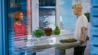 Die Ernährungs-Docs – Mats J. leidet an Eosinophiler Ösophagitis. Ernährungs-Doc Viola Andresen erklärt ihm, warum die zweithäufigste Erkrankung der Speiseröhre so gefährlich ist: Mats merkt nicht, wenn sie sich verschlimmert.