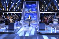 Quizduell – v.l.) - sowie dem Teamkapitän Team "Deutschland", Dr. Tim Staufenberger (r.), Meeresbiologe aus Kiel.