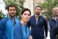 New Amsterdam – New Amsterdam (2022)