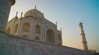 Wunderwerke der Weltgeschichte – Der Taj Mahal ist eines der prächtigsten Beispiele indo-islamischer Baukunst.
