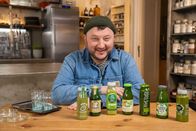 Lebensmitteltricks - Lege packt aus – Wie gesund sind die grünen Supermarkt-Smoothies wirklich? Sebastian Lege schaut sie sich genauer an.
