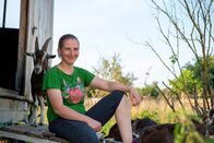 Heimatküche – Franziska Eigner aus Dießen am Ammersee mit ihren Ziegen.
