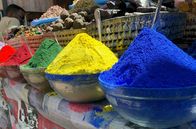 Magischer Maghreb – Knallige Farbpigmente, orientalische Düfte – die Märkte in Marrakesch sind ein Rausch für die Sinne.