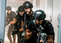 S.W.A.T. – (v.li.): David Lim (Victor Tan), Alex Russell (Jim Street), Jay Harrington (David Kay), Shemar Moore (Daniel ‚Hondo‘ Harrelson).