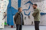 SOKO Köln – Robert Stockinger (Matthias Weidenhöfer, r.), der Ehemann der Ermordeten, behauptet gegenüber Kommissar Matti Wagner (Pierre Besson), dass es in seiner Ehe keine Unstimmigkeiten gegeben habe.