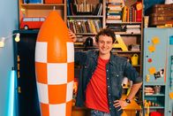 Checker Julian – Checker Julian in seiner Homebase.