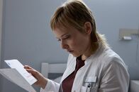 Bettys Diagnose – Dr. Kim Brand (Judith Neumann)