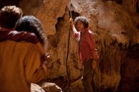 Fünf Freunde 3 – Der Weg führt George (Valeria Eisenbart, M.) bei der Schatzsuche in eine geheimnisvolle unterirdische Höhle.