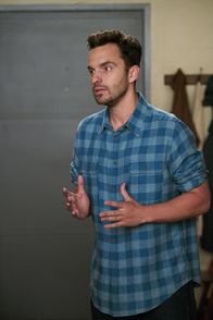 New Girl – Ist es wirklich eine gute Idee von Nick (Jake Johnson), sich ausgerechnet von Winston Tipps zum Thema Telefonsex geben zu lassen?