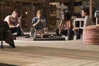 MacGyver – Ein unschlagbares Team: Die Spezialagenten Jack Dalton (George Eads, l.) und MayGyver (2.v.l.), Hackerin Riley Davis (Tristin Mays (2.v.r.) und ihre Chefin Patricia Thornston (Sandrine Holt, r.) ...