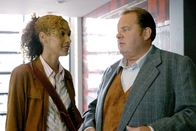 Der Pfundskerl – Carol Campbell (Tanja Roloff), Ottfried Fischer (Gottfried Engel).