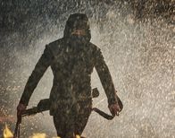 Robin Hood – Robin (Taron Egerton)