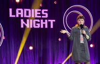 Ladies Night – ARD/WDR LADIES NIGHT, "Kabarettistischer Abend mit reiner Frauenbesetzung aus dem Gloria-Theater Köln" Uhr im ERSTEN. Zu Gast bei Lisa Feller: Jane Mumford.