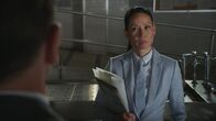 Elementary – Watson (Lucy Liu) muss einen harten Schicksalsschlag durchleben und sich trotzdem auf den Fall eines neuen Mordopfers konzentrieren. Die Mordwaffe: ein Blitzgewehr ...