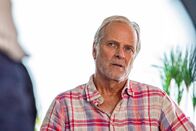 Death in Paradise – Chris Darlow (William Gaminara)