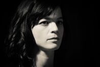 Profiling Paris – Neue Anhaltspunkte zum Fall von Camillie (Juliette Roudet) tauchen auf, als eine Fernsehsendung darüber berichtet ...