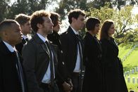 Bones - Die Knochenjägerin – BU: (v.li.): Dr. Clark Edison (Eugene Byrd), Wendell Bray (Michael Grant Terry), Dr. Jack Hodgins (T. J. Thyne), Angela Montenegro (Michaela Colin), Dr. Camille Saroyan (Tamara Taylor) und Dr. Temperance "Bones" Brennan (Emily Deschanel)BB: achte Staffel, OT: The Patriot in the Purgatory Bones_Ep714_The_Patriot_in_Purgatory_sc_29_0303