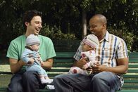 Scrubs - Die Anfänger – (v.li.) Zach Braff (John 'J.D.' Dorian), Donald Faison (Chris Turk).
